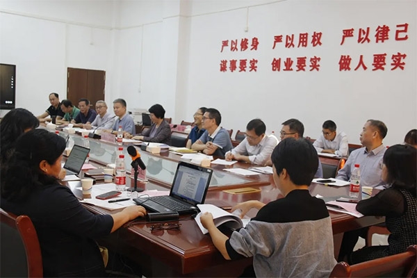 4008云顶集团集团与广东工贸学院合作开展现代学徒制班试点接受教育部验收